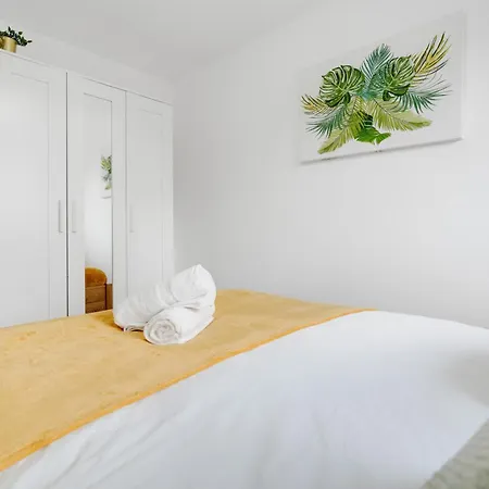 Dazzling & Modern 4Bd - Coop Live - Etihad - Parking-2